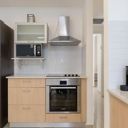 3 Ma'On - By Beach Apartments Tlv Tel Aviv Eksteriør billede