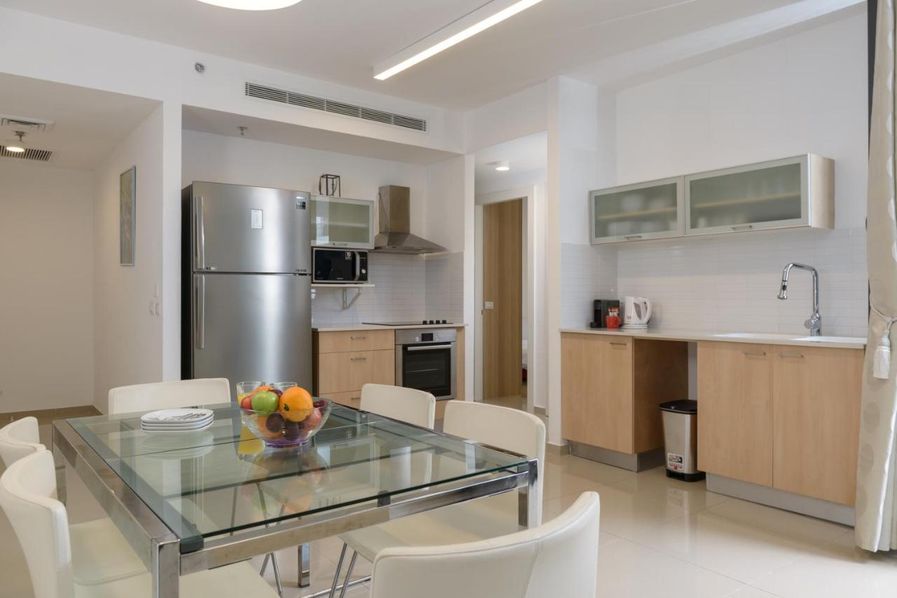 3 Ma'On - By Beach Apartments Tlv Tel Aviv Eksteriør billede